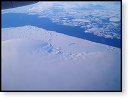 Hranice šelfového ledovce a zamrzlé vodní plochy        